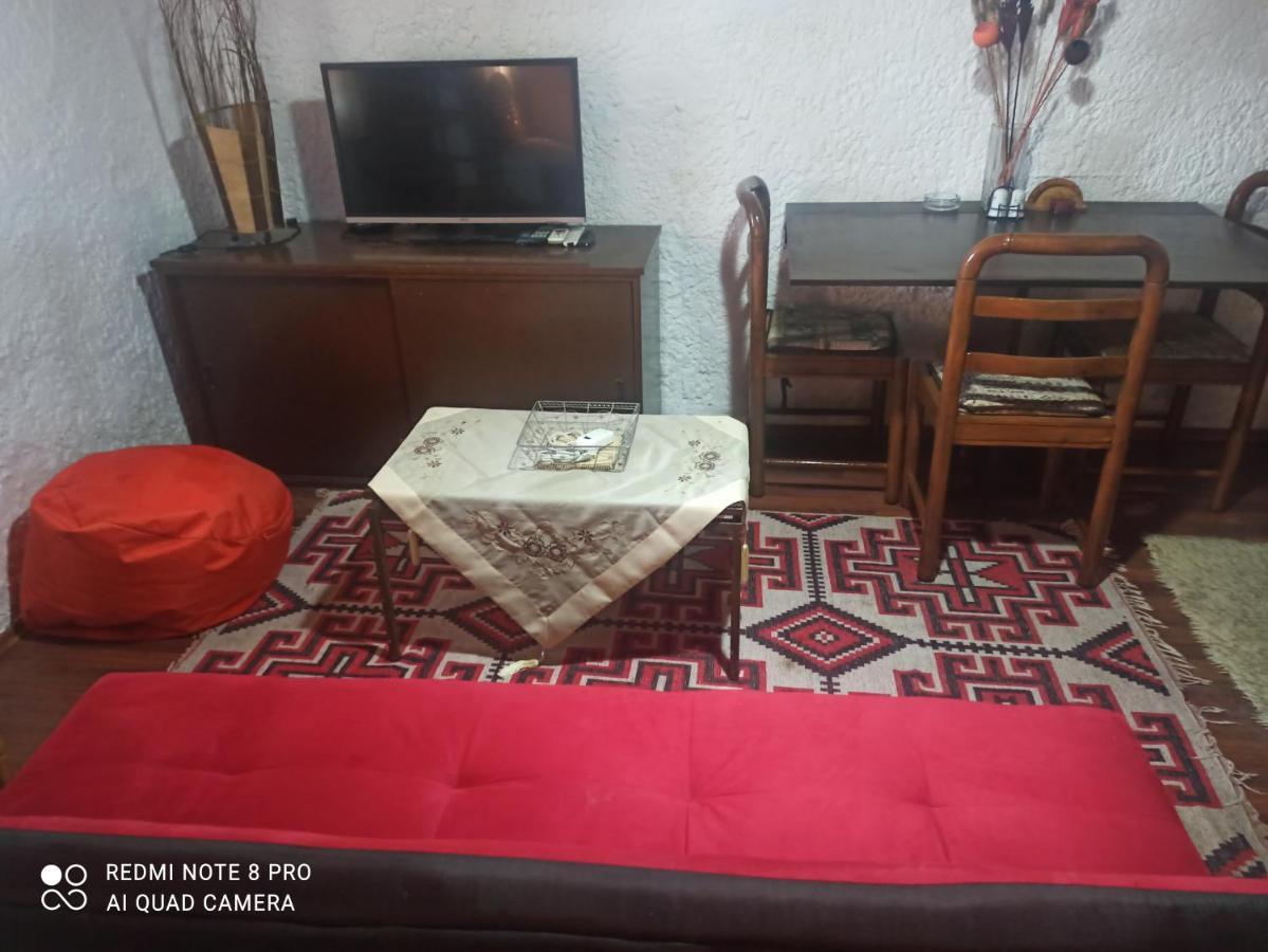 Forestrock Studio For Sale Too Σπάρτη Εξωτερικό φωτογραφία
