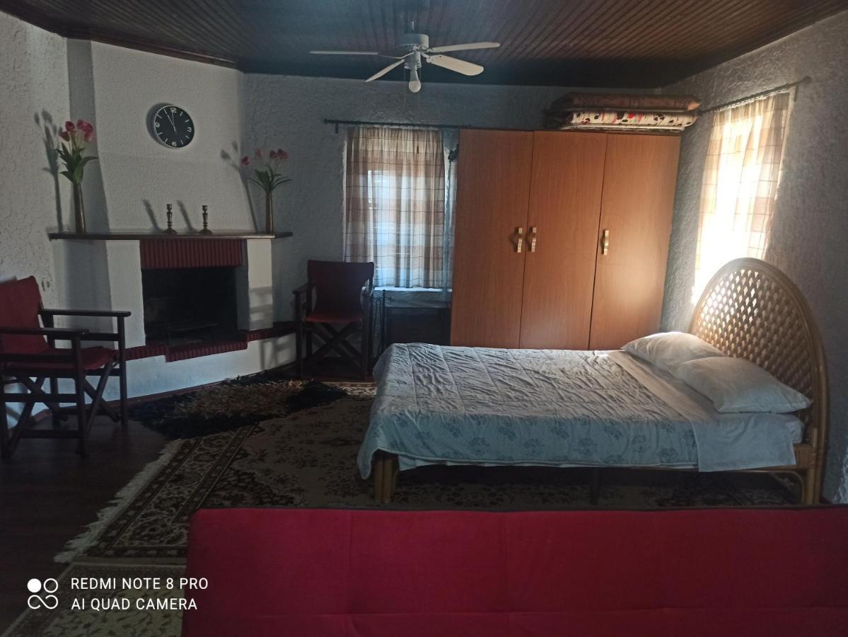 Forestrock Studio For Sale Too Σπάρτη Εξωτερικό φωτογραφία
