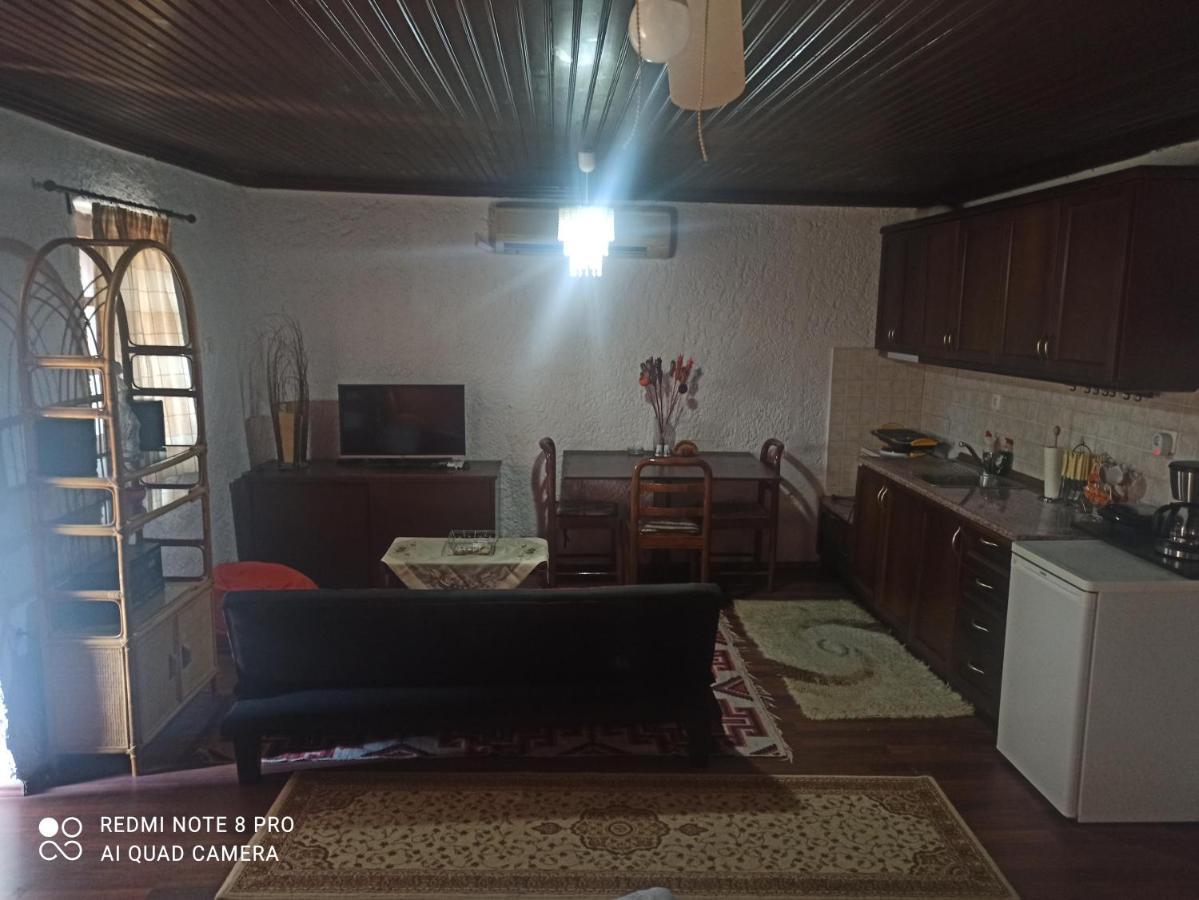 Forestrock Studio For Sale Too Σπάρτη Εξωτερικό φωτογραφία