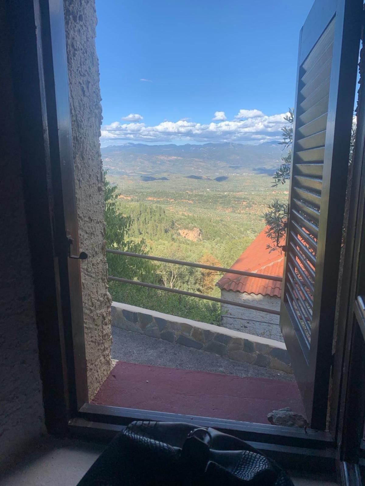 Forestrock Studio For Sale Too Σπάρτη Εξωτερικό φωτογραφία